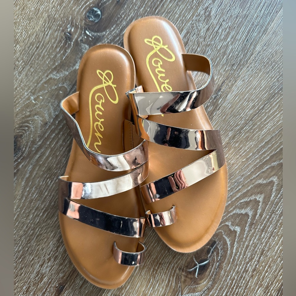 NEW! Rose gold flat sandals, size 7 1/2.